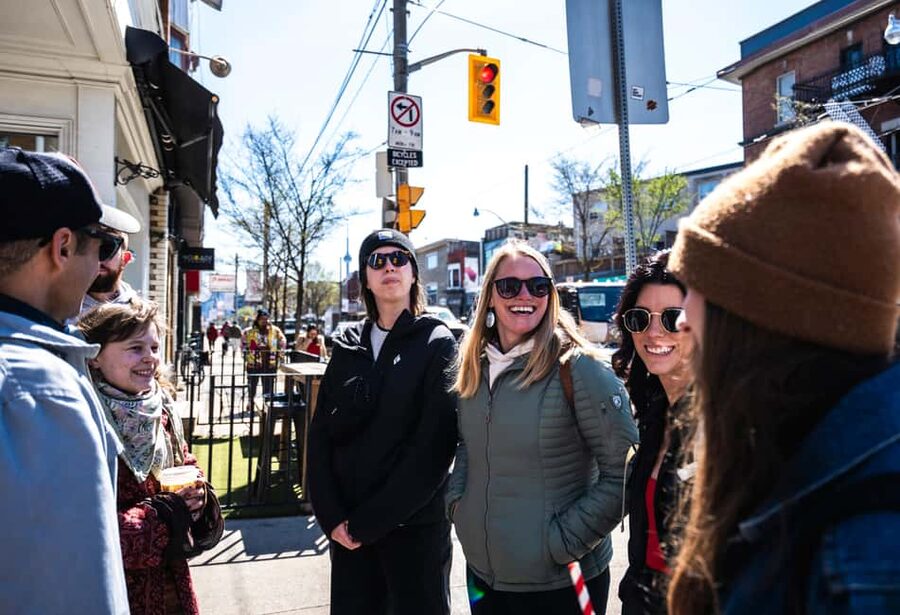 Toronto: Must Do NonTouristy Street Art Tour by local Artist - Dundas West and College West: Toronto’s art corridor you can read on foot