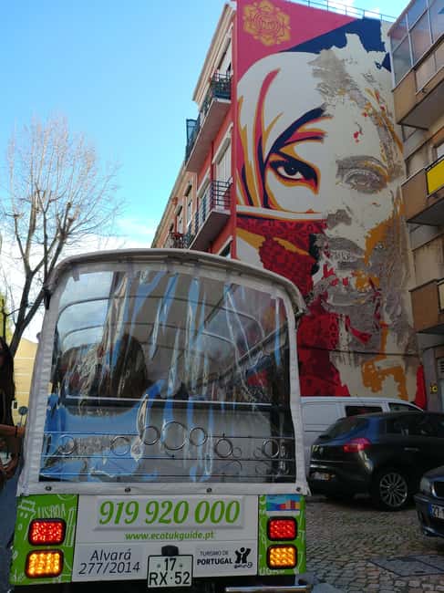 Tuk Tuk Lisbon: Street Art 2-Hour - Meeting up in Restelo or 1200, then rolling into the art
