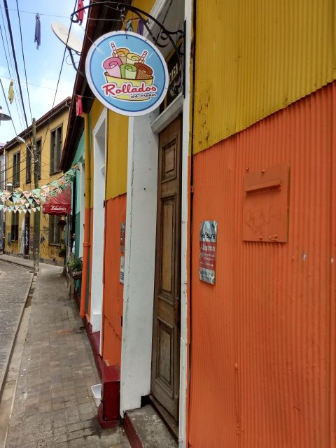 Valparaiso: Street Art, Funiculars and Port City Tour - Alfajores and the Practical Treat Stop That Supports Local Business