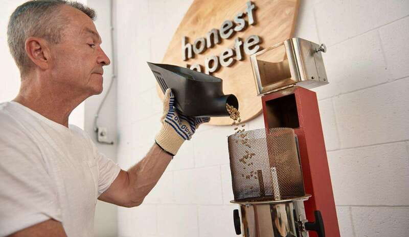 Vancouver: Street Art & Craft Coffee Walking Tour w/ Tasting - Roastery stop: latte, roast science, and a taste of nitro cold brew