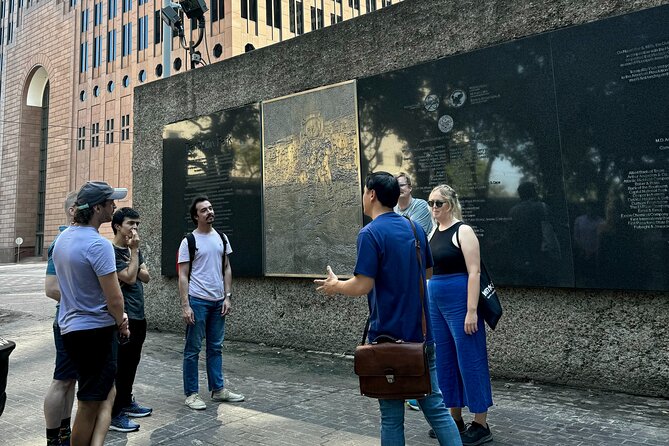 Walking Tour of Houston: History, Architecture, Street Art - Stop 1: Downtown Historic District Market Square and the mural photo moment