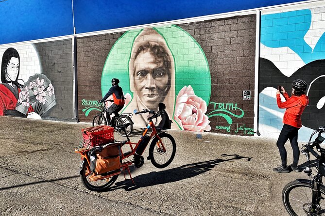 Wall to Wall Boulder eBike Mural Tour - What’s included, what to bring, and how to plan for comfort