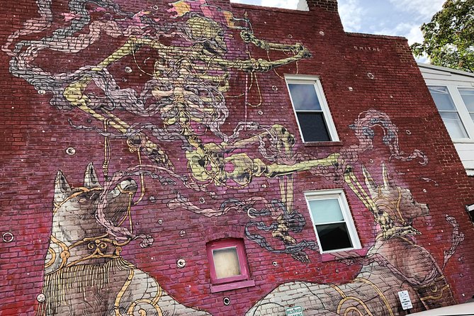 Would I Lie To You? Mural Walks - 25+ murals, but not like a checklist