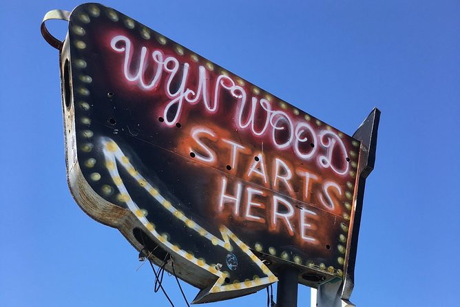Wynwood French Guided Tour - Street Art - Street art crash course: differentiating what you see